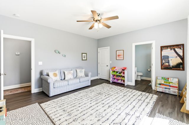 335 Lightning Bug Lane, Holly Ridge, NC 28445