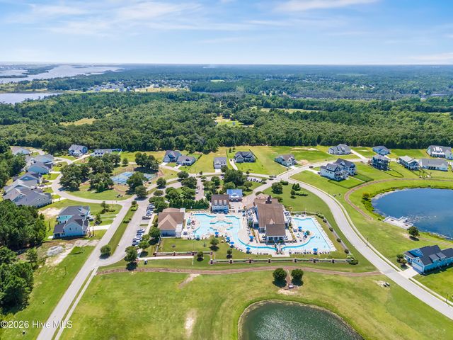 335 Lightning Bug Lane, Holly Ridge, NC 28445