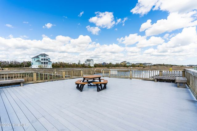 335 Lightning Bug Lane, Holly Ridge, NC 28445