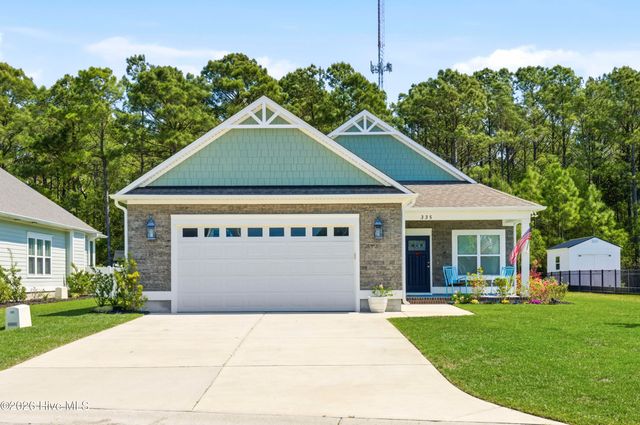 335 Lightning Bug Lane, Holly Ridge, NC 28445