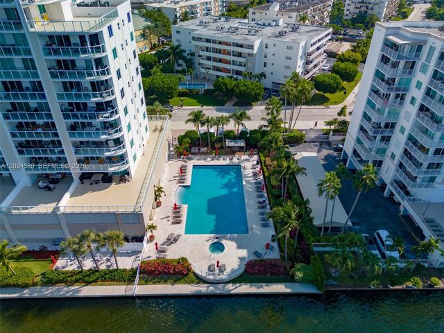 18100 N Bay Road 308, Sunny Isles Beach, FL 33160