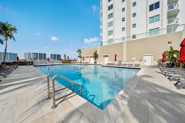 18100 N Bay Road 308, Sunny Isles Beach, FL 33160
