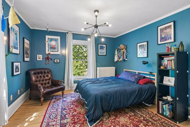 1929 James Avenue S, Minneapolis, MN 55403