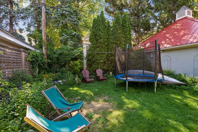 1929 James Avenue S, Minneapolis, MN 55403
