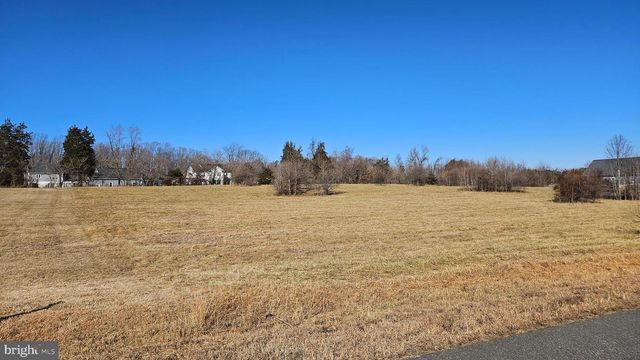 64 BRIDLEWOOD LN, Fredericksburg, VA 22406