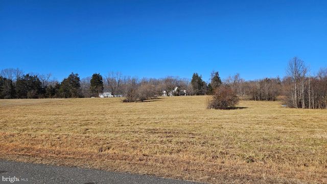 64 BRIDLEWOOD LN, Fredericksburg, VA 22406