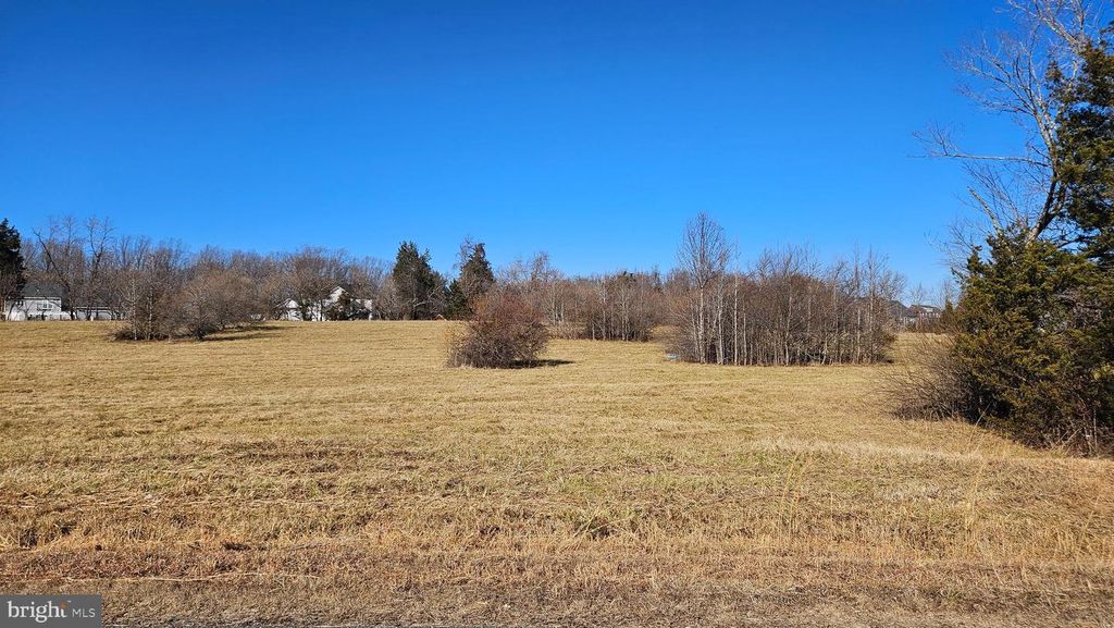 64 BRIDLEWOOD LN, Fredericksburg, VA 22406