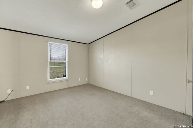 139 ANGEL LN, Seguin, TX 78155