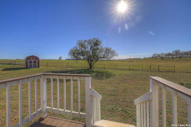 139 ANGEL LN, Seguin, TX 78155