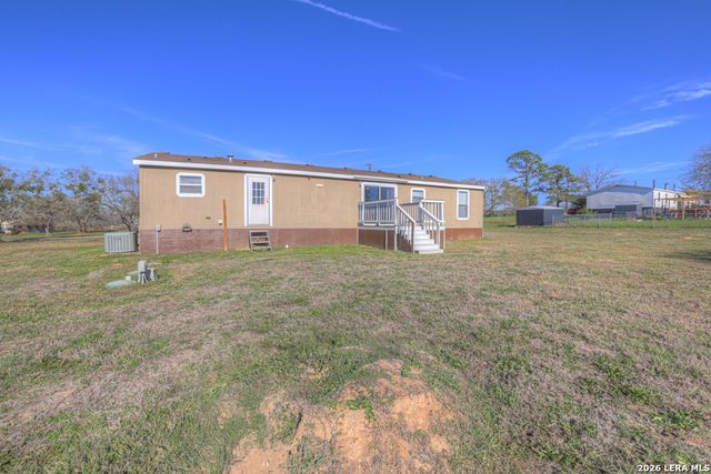 139 ANGEL LN, Seguin, TX 78155