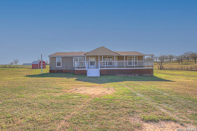 139 ANGEL LN, Seguin, TX 78155