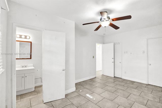 1050 NE 153rd Ter, North Miami Beach, FL 33162