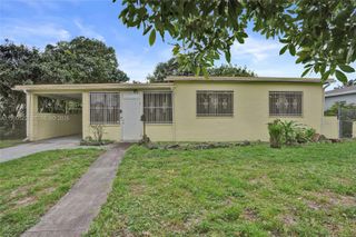 1050 NE 153rd Ter, North Miami Beach, FL 33162