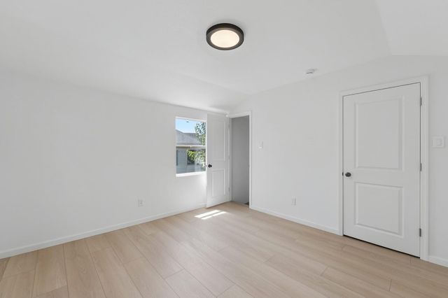 376 S. Locust St, Stockton, CA 95205
