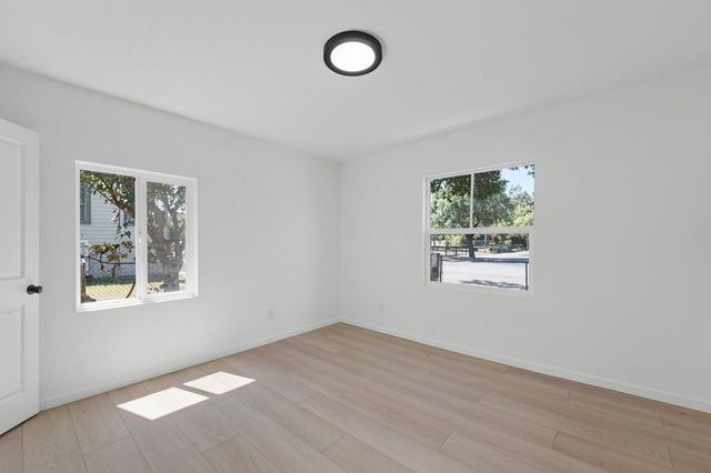 376 S. Locust St, Stockton, CA 95205