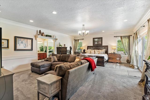 960 E PAR THREE CIR, Fruit Heights, UT 84037