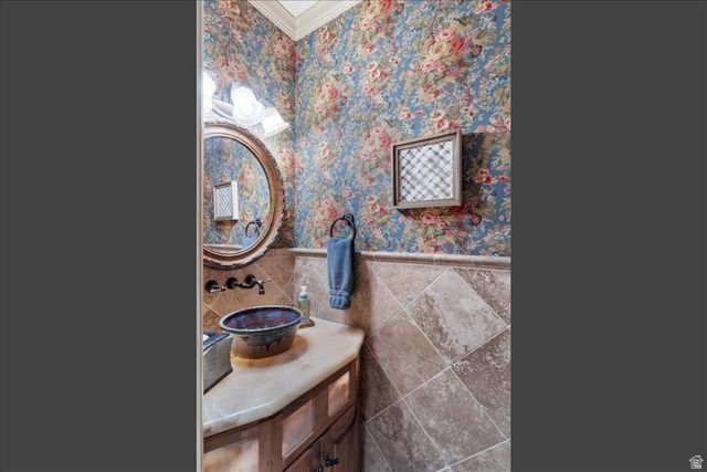 960 E PAR THREE CIR, Fruit Heights, UT 84037
