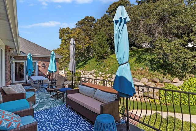 960 E PAR THREE CIR, Fruit Heights, UT 84037