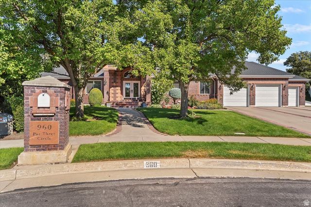 960 E PAR THREE CIR, Fruit Heights, UT 84037
