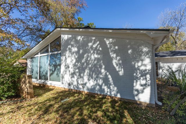 1024 clyde, Tyler, TX 75701