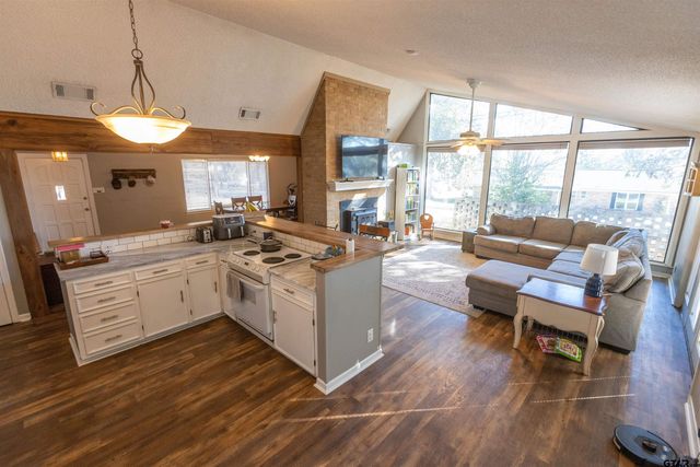 1024 clyde, Tyler, TX 75701