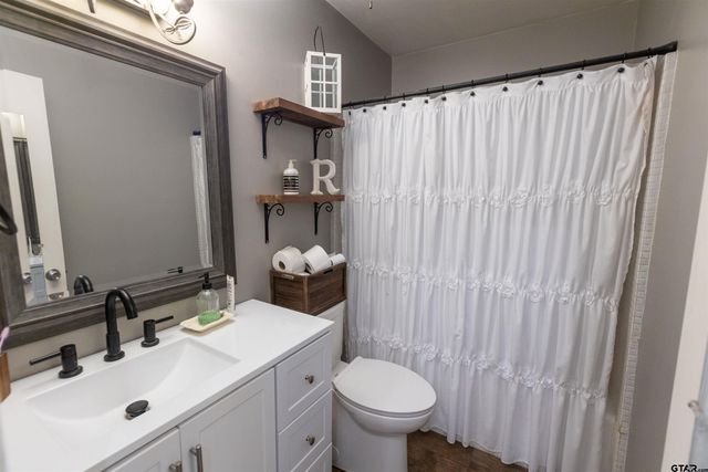 1024 clyde, Tyler, TX 75701