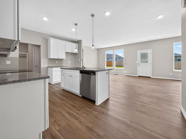 534 Columbine Street, Rogersville, MO 65742