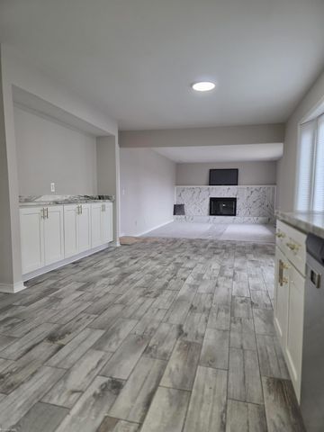 16644 Cederama Drive, Clinton Twp, MI 48038