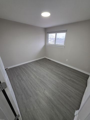 16644 Cederama Drive, Clinton Twp, MI 48038