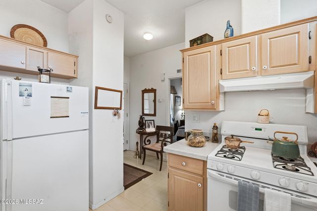 15985 S Via Ojal, Sahuarita, AZ 85629