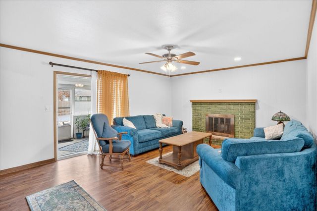 823 S Barnes Avenue, Springfield, MO 65802