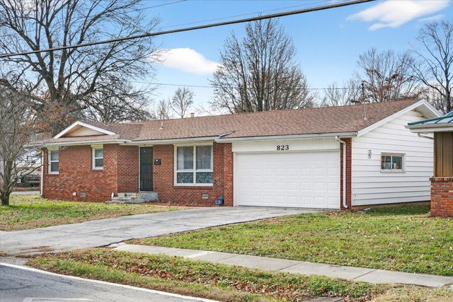 823 S Barnes Avenue, Springfield, MO 65802