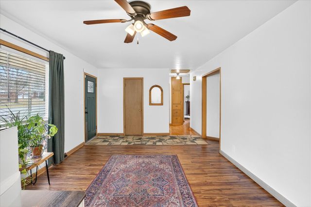 823 S Barnes Avenue, Springfield, MO 65802