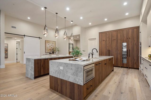11429 E LE MARCHE Drive, Scottsdale, AZ 85255