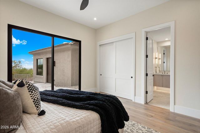 11429 E LE MARCHE Drive, Scottsdale, AZ 85255
