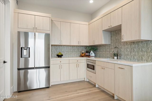 11429 E LE MARCHE Drive, Scottsdale, AZ 85255