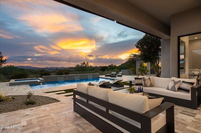 11429 E LE MARCHE Drive, Scottsdale, AZ 85255