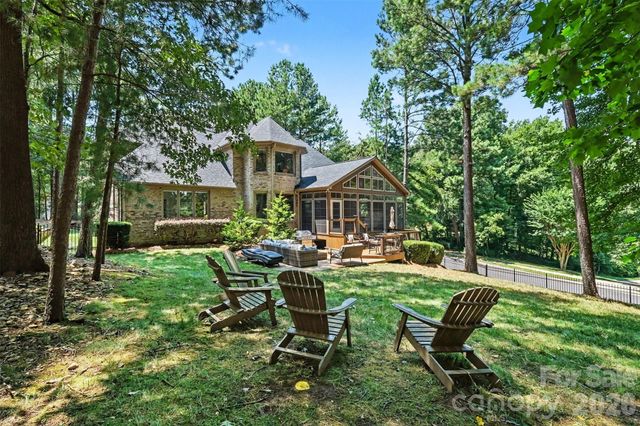 109 Whiterock Drive, Mount Holly, NC 28120