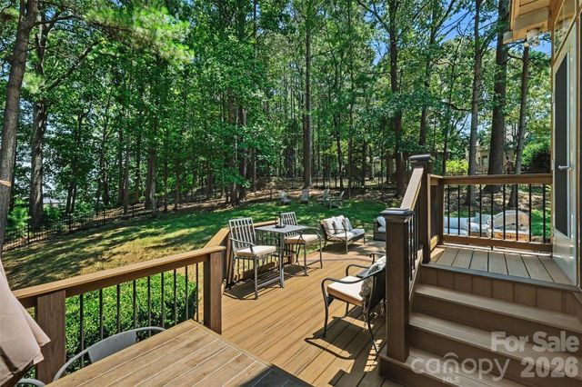 109 Whiterock Drive, Mount Holly, NC 28120