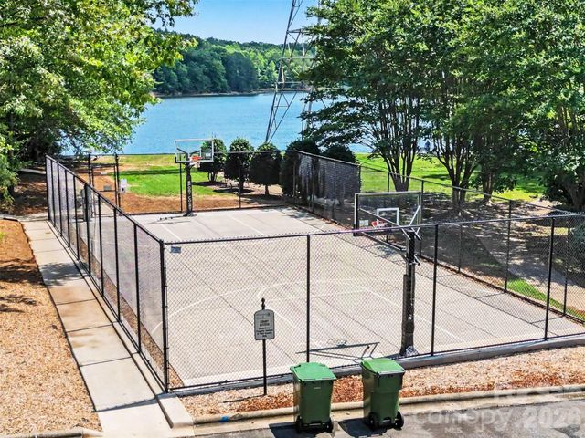 109 Whiterock Drive, Mount Holly, NC 28120