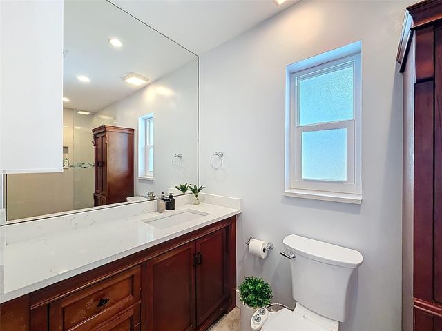 370 SE 12th Avenue, Pompano Beach, FL 33060