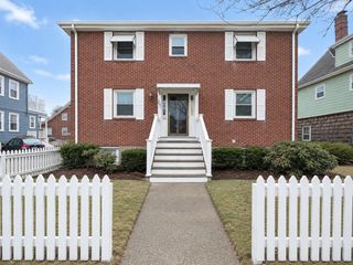 273 East Squantum 4, Quincy, MA 02171