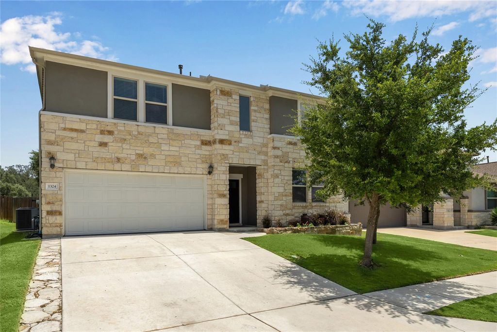 1324 Eagle Ray ST, Leander, TX 78641