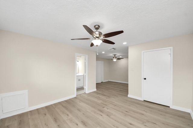 1019 Summers Drive, Missouri City, TX 77489