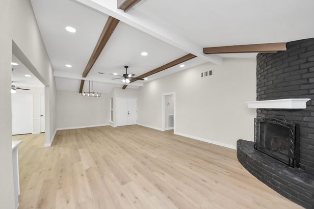 1019 Summers Drive, Missouri City, TX 77489