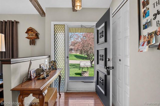 1086 Risecliff Drive, Grand Blanc, MI 48439