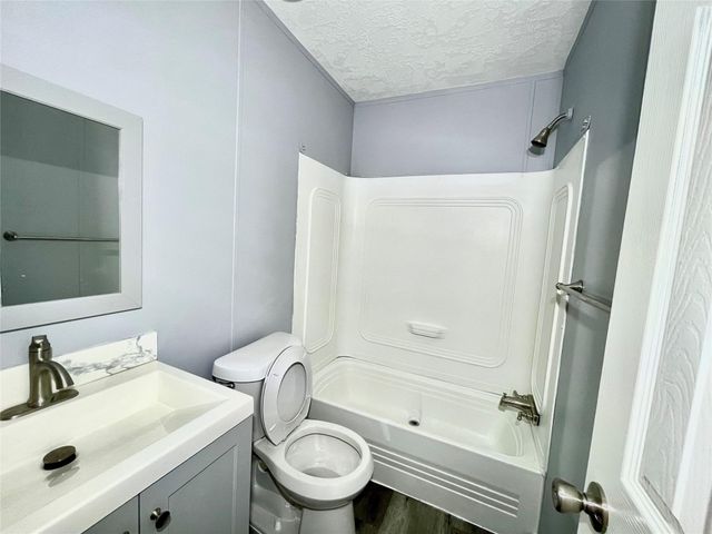 16657 E Forrestal, Montgomery, TX 77316