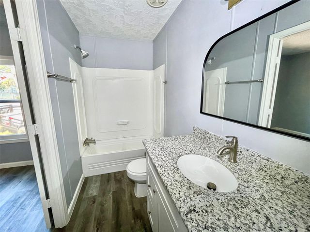 16657 E Forrestal, Montgomery, TX 77316