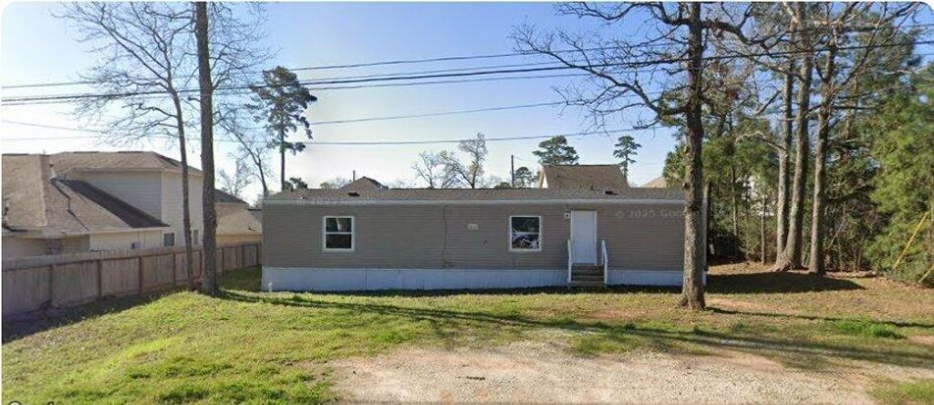 16657 E Forrestal, Montgomery, TX 77316