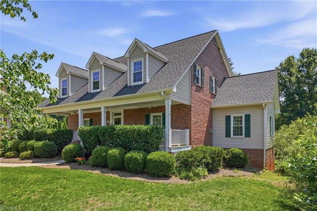 106 Keswick Drive, Advance, NC 27006